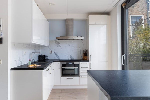 Medium property photo - Sint Jacobsplein 61, 3311 CV Dordrecht